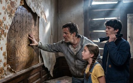 Family Laughs At Poor Dad Inheriting RUINED MANSION... Until the $200M Discovery Shocked All