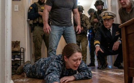 A Navy corpsman’s mother helped her husband break into her daughter’s apartment at 2 a.m. She stood silently as he beat her. Then her daughter reached for her phone and did something that made the stepfather’s face go white. Why did her mother’s name appear on the base access list?