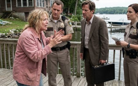A stranger in an ivory suit sat in my dead mother’s chair, slid a fake eviction notice next to my father’s ashes, and told a locksmith to change the gates on my $74 million lake estate. Then the deputies noticed the blue ink smudge.